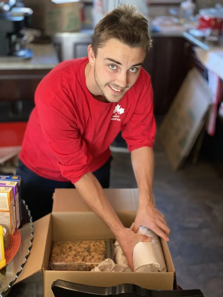 packing services in Nanaimo
