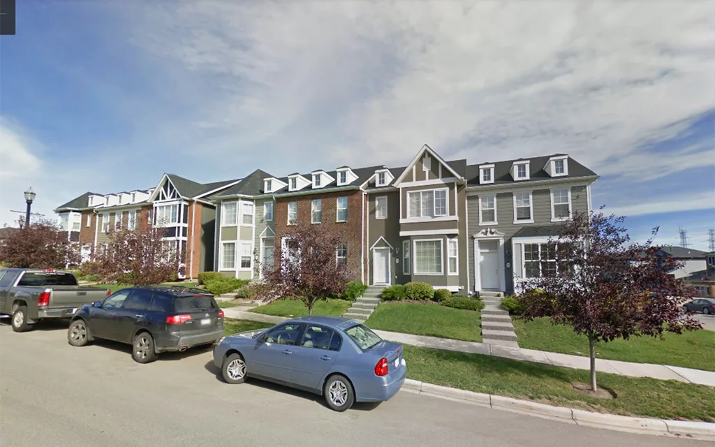 The Most Popular Chestermere Neighbourhoods for Newcomers: Where to Buy or Rent a Home