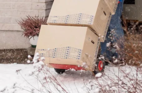 8 Tips for Moving in Winter – Best Moves Calgary