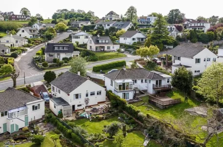 Best Neighbourhoods in Airdrie for Families and Young Professionals