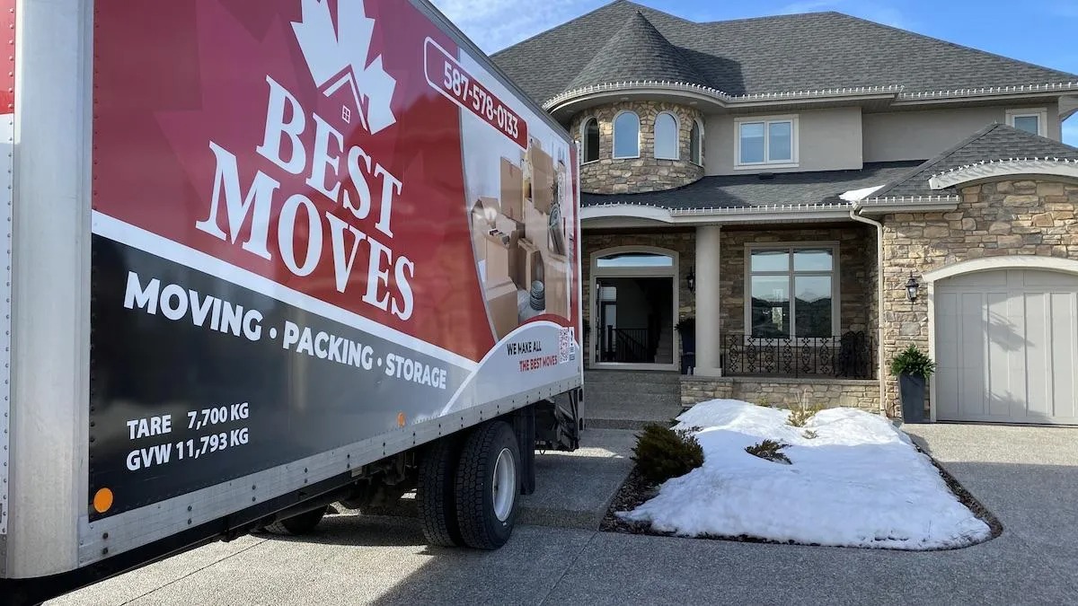Chestermere Movers
