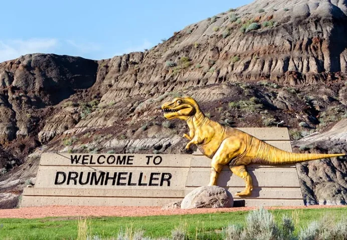 Life Among Canyons and Dinosaurs: What Makes Drumheller Special