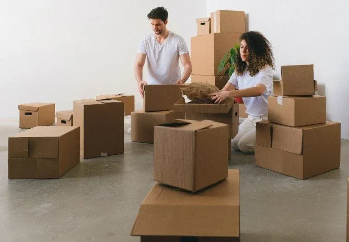 20+ Helpful Long-Distance Moving Tips