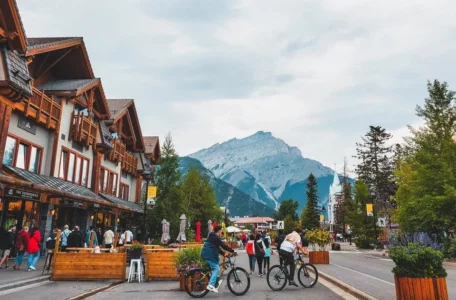 Living in Banff: What You Should Know Before Moving to the National Park