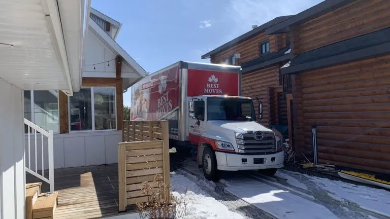 Long-distance relocation truck from Vancouver to Merritt